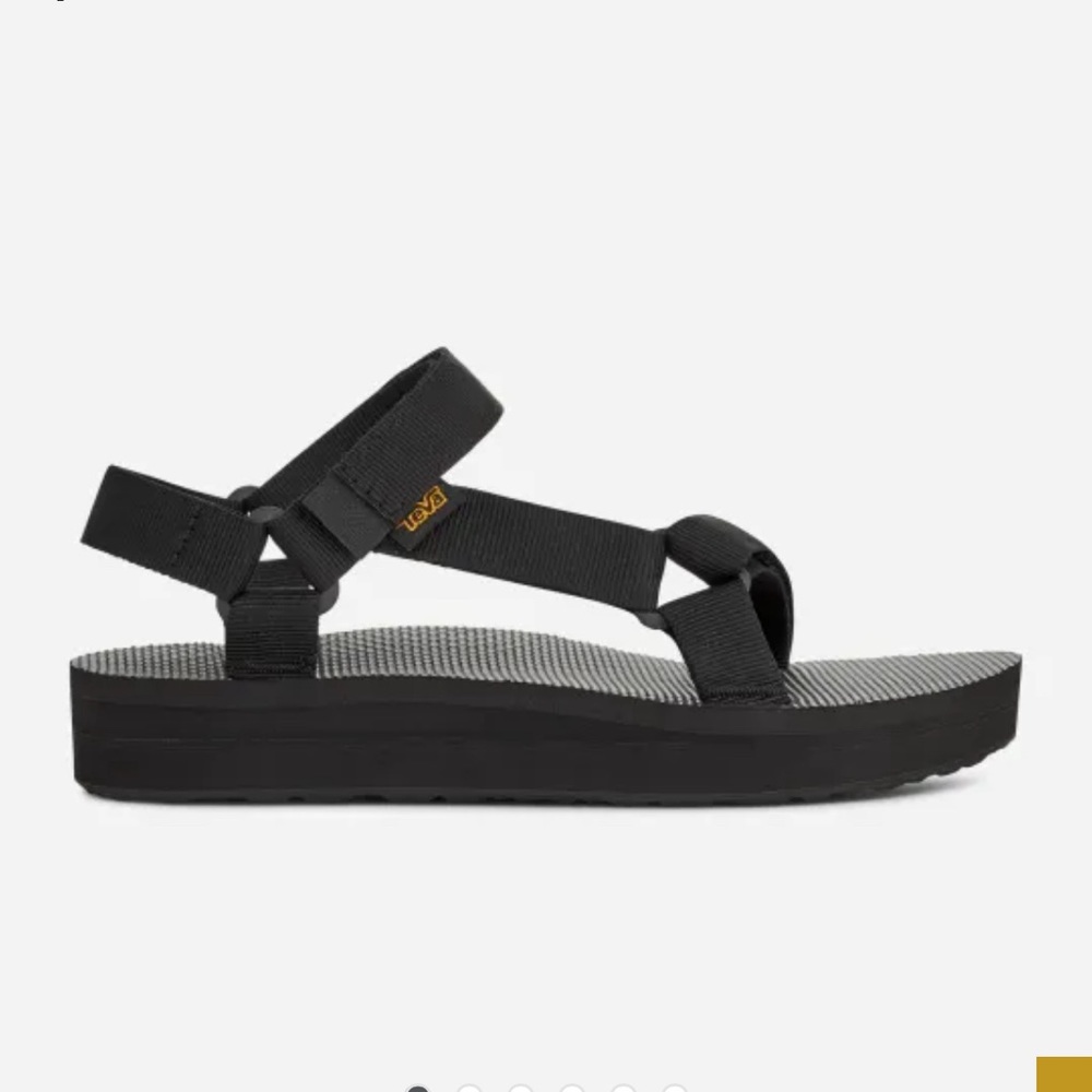 Teva Classic black platform Sandals sz 8